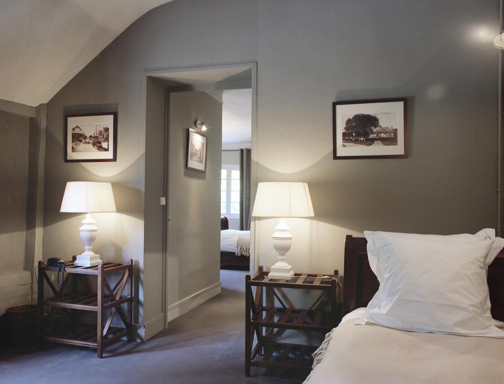 Hotel La Licorne & Spa Lyons-la-Forêt Zimmer foto