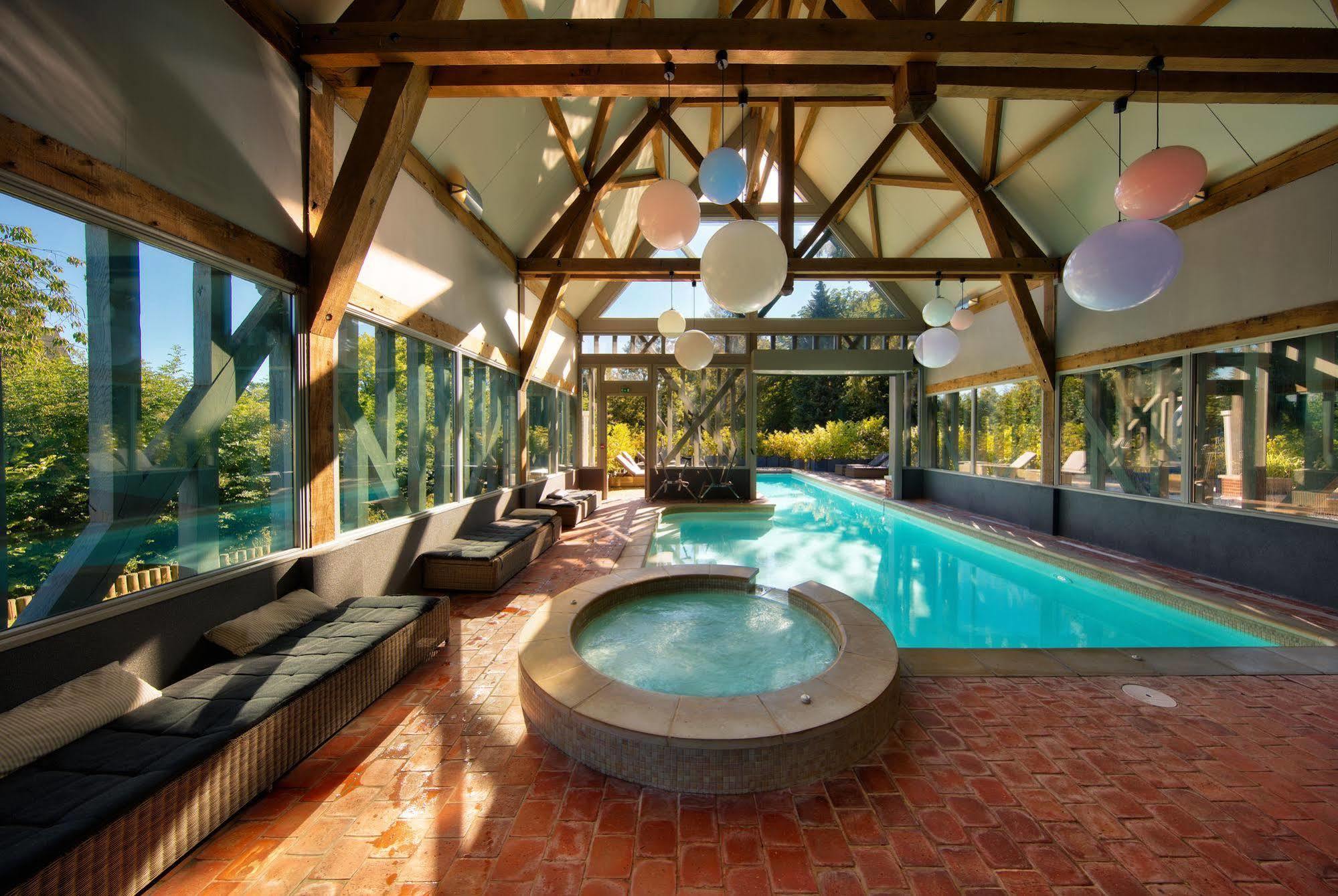 Hotel La Licorne & Spa Lyons-la-Forêt Exterior foto